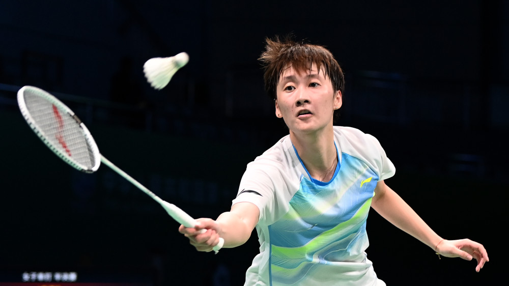 凭借犀利的 凭借犀利的